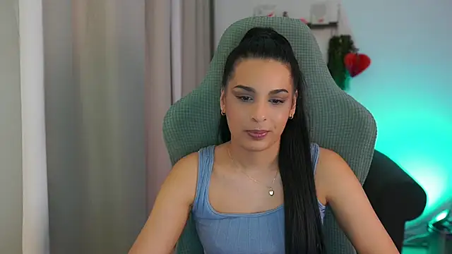 mila  denver online show from 02-16-25, 05:15