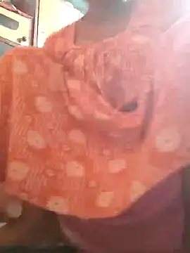 Priya 2222 online show from 12-17-24, 04:23