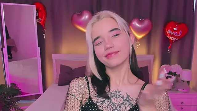 Snapshot of as1an_girlfriend chatting on 02-24-25, 04:05 as1an girlfriend online show from 02-24-25, 04:05