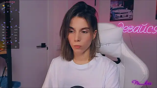  ni kiss online show from 09-21-25, 08:43