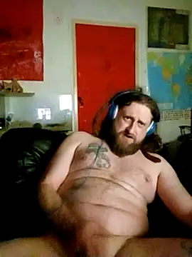 Ozomitro online show from 03-05-25, 01:10