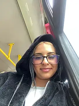 Hilary pinkk online show from 03-04-25, 06:18