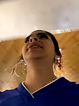 Hilary pinkk online show from 11-19-25, 01:16