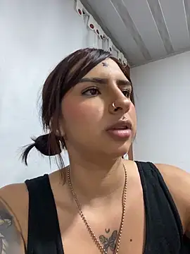 Hilary pinkk online show from 03-09-26, 02:26