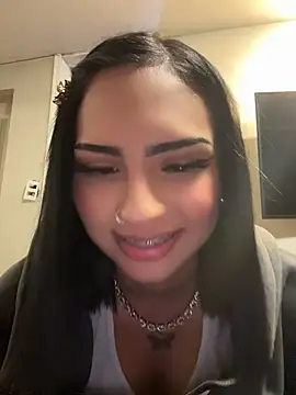 Hilary pinkk online show from 07-19-26, 12:58