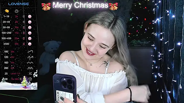 Your small bunny online show from 12-25-24, 11:43