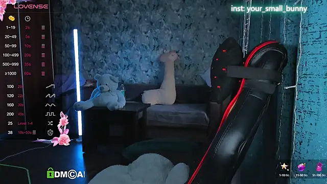 Your small bunny online show from 09-23-25, 02:03