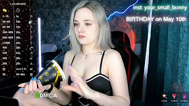 Your small bunny online show from 05-11-26, 02:06