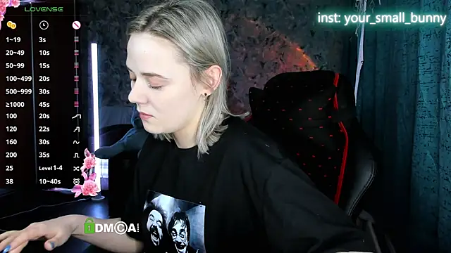 Your small bunny online show from 05-26-26, 02:07