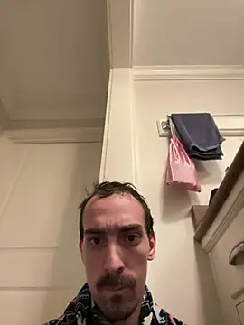 tallnerdyguy online show from 06-13-26, 03:15