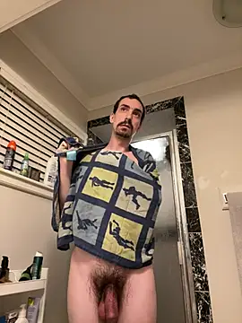 tallnerdyguy online show from 06-24-26, 04:00