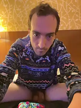 tallnerdyguy online show from 07-03-26, 06:25