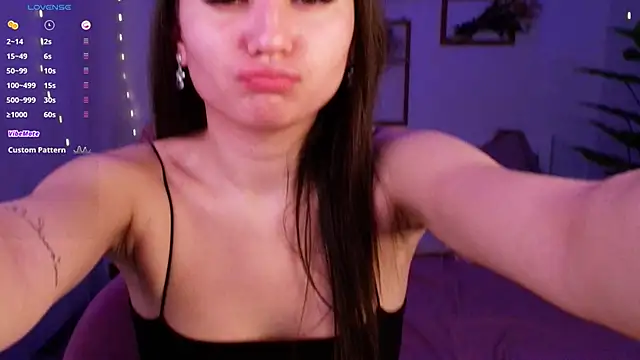 Snapshot of margeriTirell chatting on 11-28-25, 03:09 margeriTirell online show from 11-28-25, 03:09