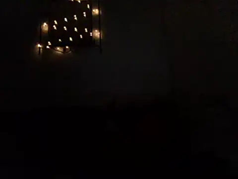 Snapshot of ivylee31 chatting on 12-05-24, 02:33 ivylee31 online show from 12-05-24, 02:33