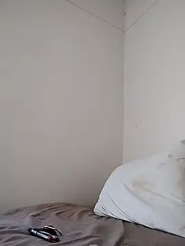 Snapshot of ivylee31 chatting on 11-13-25, 05:45 ivylee31 online show from 11-13-25, 05:45