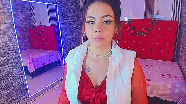 Snapshot of maribelsex303av chatting on 10-26-25, 09:21 maribelsex303av online show from 10-26-25, 09:21