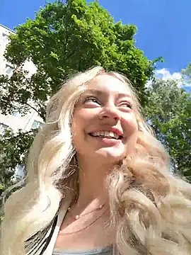 Snapshot of melissa_grr chatting on 06-14-26, 12:29 melissa grr online show from 06-14-26, 12:29