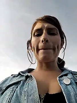 Alysson-- online show from 02-19-25, 12:22