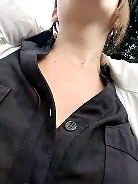 Alysson-- online show from 02-27-25, 01:17