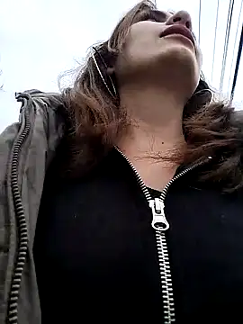 Alysson-- online show from 03-04-25, 01:06