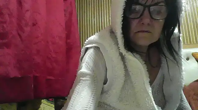 AlanaLaDream online show from 02-08-25, 06:12