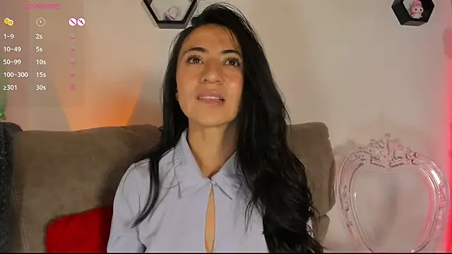 Snapshot of Gisell_s chatting on 02-17-26, 09:54 Gisell s online show from 02-17-26, 09:54