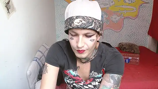 Snapshot of Party_trans chatting on 02-19-25, 07:05 Party trans online show from 02-19-25, 07:05