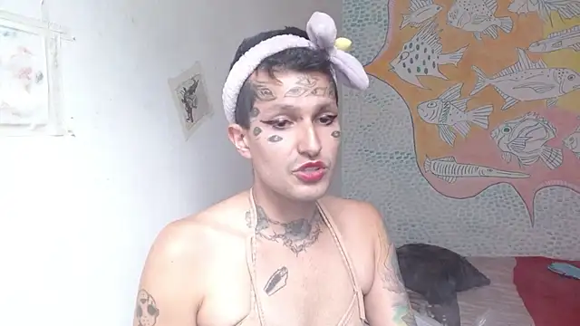 Snapshot of Party_trans chatting on 02-23-25, 08:44 Party trans online show from 02-23-25, 08:44