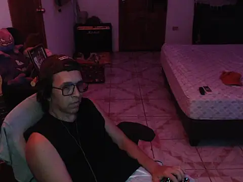 Pit xxz online show from 04-10-26, 04:50