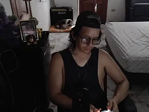 Pit xxz online show from 07-19-26, 04:00