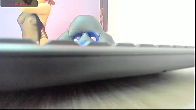 Snapshot of gwen_ashly chatting on 03-13-25, 10:10 gwen ashly online show from 03-13-25, 10:10