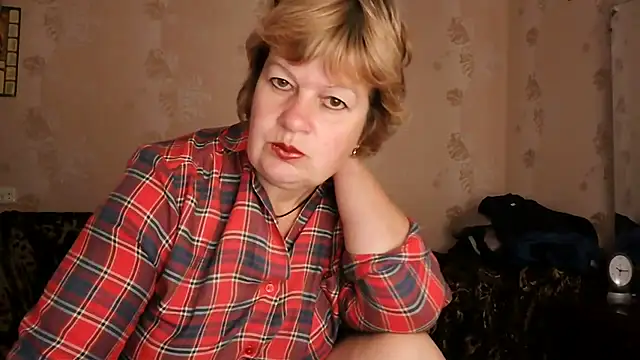 Ettie Tonia online show from 11-24-25, 08:14