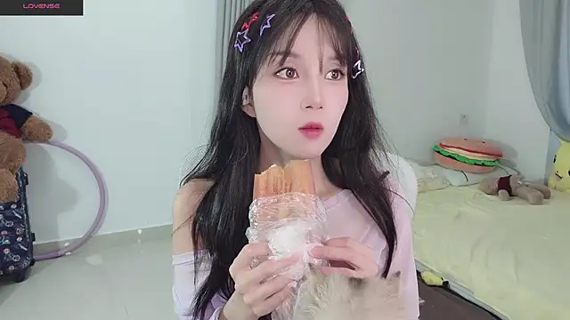 AnAn-520 online show from 10-17-25, 03:10