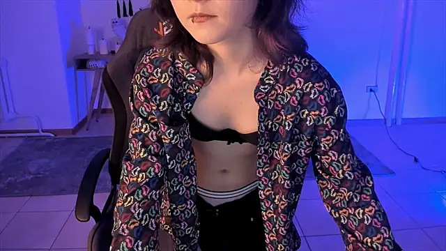 Elainebeness online show from 12-12-24, 12:27