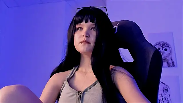 Elainebeness online show from 12-15-24, 10:47