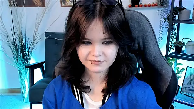 Elainebeness online show from 03-05-25, 12:49