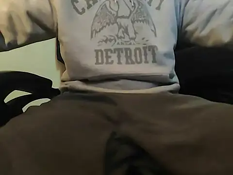 Snapshot of jayb0y61 chatting on 01-31-25, 05:51 jayb0y61 online show from 01-31-25, 05:51