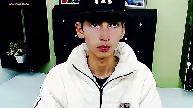 ttimy x boy online show from 01-19-25, 01:00