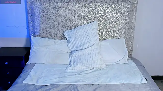 Snapshot of JackBlanco_ chatting on 02-12-25, 04:01 JackBlanco online show from 02-12-25, 04:01