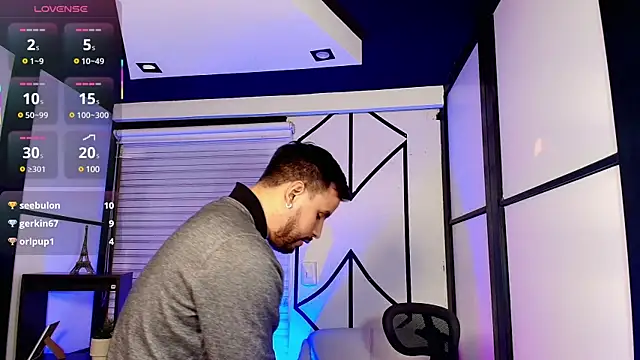 Snapshot of JackBlanco_ chatting on 03-20-25, 04:40 JackBlanco online show from 03-20-25, 04:40