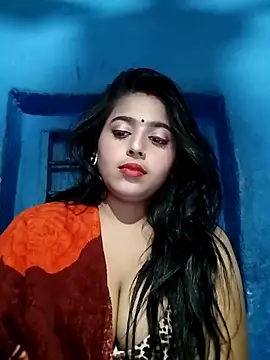 Snapshot of Sweet-Rani chatting on 12-23-24, 05:11 Sweet-Rani online show from 12-23-24, 05:11