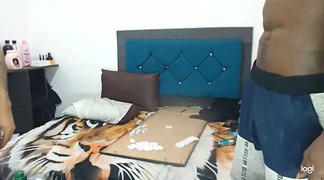 logannth online show from 03-09-25, 06:06