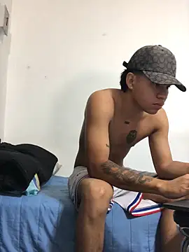 logannth online show from 11-29-25, 10:24