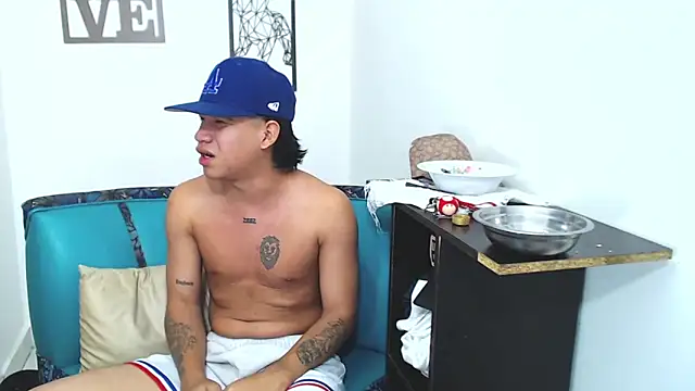 logannth online show from 04-10-26, 09:52