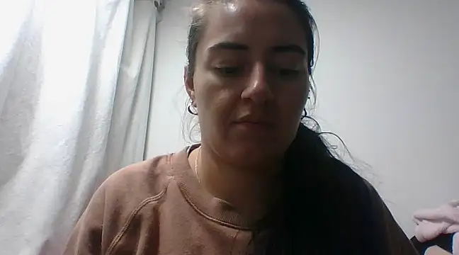 Snapshot of _karlie_kloss_ chatting on 12-02-24, 11:40 karlie kloss online show from 12-02-24, 11:40