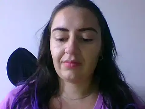 Snapshot of _karlie_kloss_ chatting on 01-22-25, 07:34 karlie kloss online show from 01-22-25, 07:34