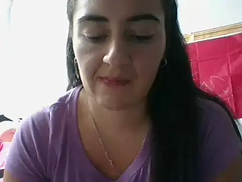 Snapshot of _karlie_kloss_ chatting on 02-14-25, 10:58 karlie kloss online show from 02-14-25, 10:58