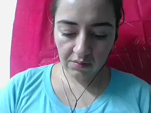 Snapshot of _karlie_kloss_ chatting on 03-18-25, 11:20 karlie kloss online show from 03-18-25, 11:20