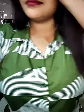 Snapshot of cutepragya2 chatting on 05-11-26, 09:04 cutepragya2 online show from 05-11-26, 09:04