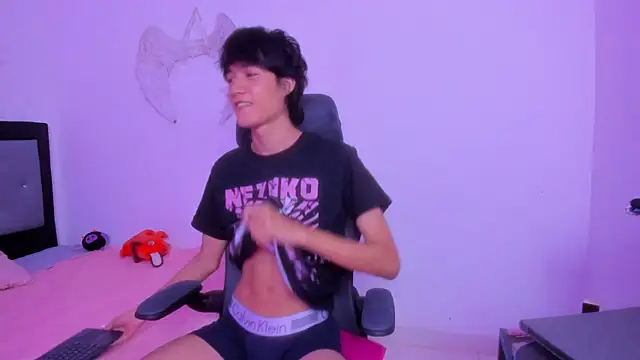 Johhan  Lee online show from 12-30-24, 01:26